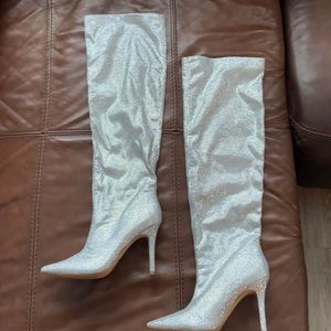 Aldo boots. Size 9-10. Worn once.